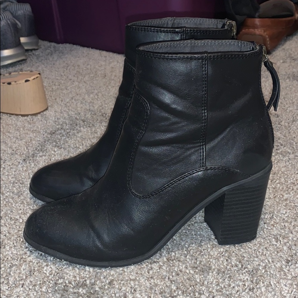 Black heeled ankle booties